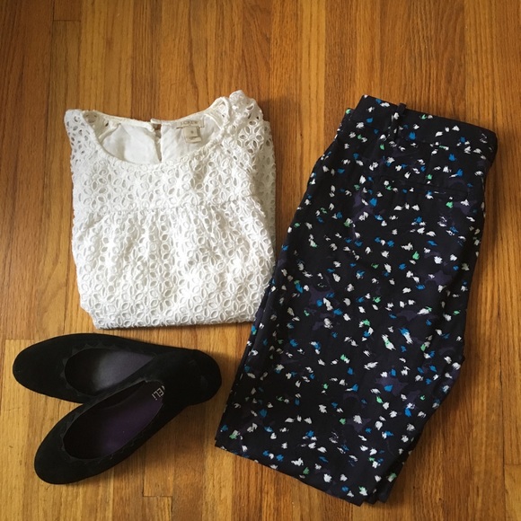 J Crew printed tencel cropped pants. Size 2. - Picture 2 of 5